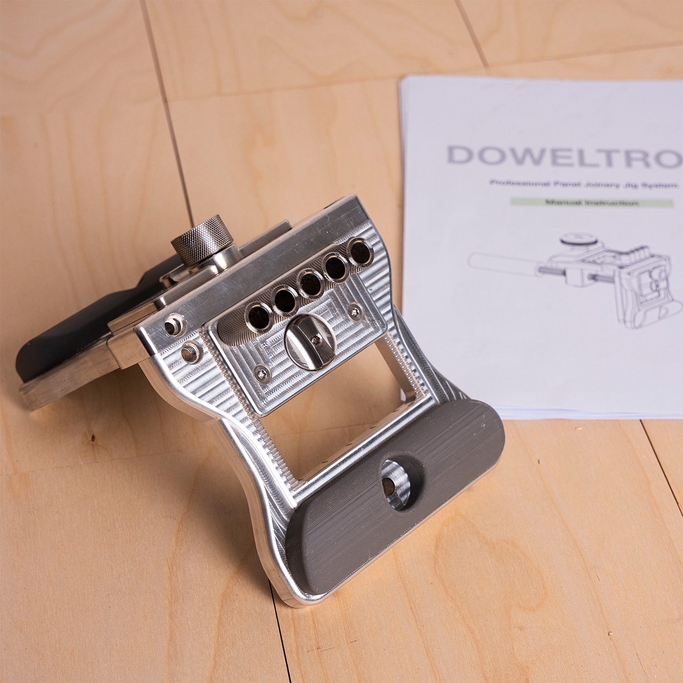 DOWELTRON - Ultimate Cabinet Joinery Jig