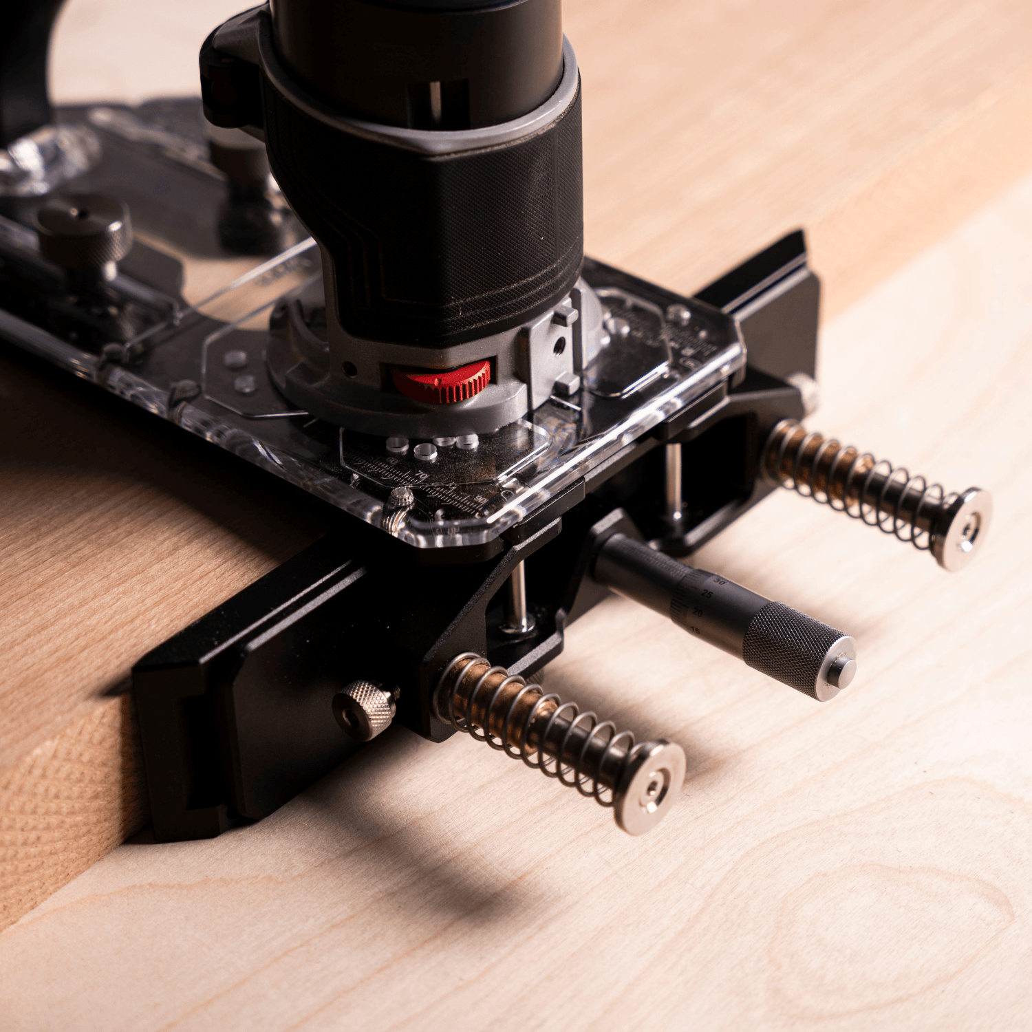Multifunctional Edge Guide with Micro Adjustment || Physical Product